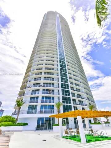 1750 N Bayshore Dr, Miami, FL 33132