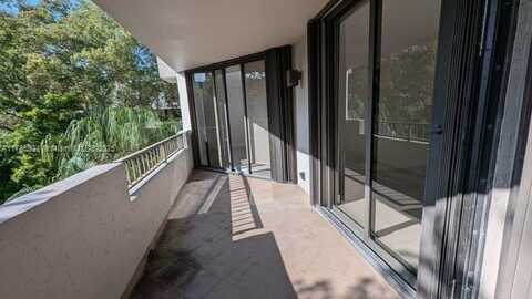 121 Crandon Blvd, Key Biscayne, FL 33149