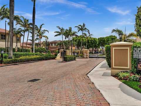 4362 NW 112th Ct, Doral, FL 33178