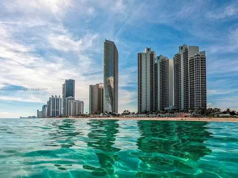 19390 Collins Ave, Sunny Isles Beach, FL 33160