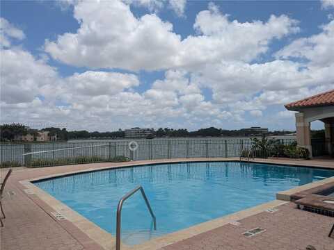 8356 NW 145th St, Miami Lakes, FL 33016