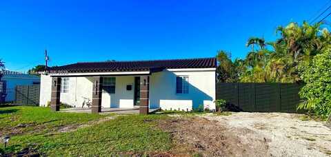 6765 SW 17th St, Miami, FL 33155