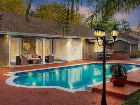 15051 SW 146th St, Miami, FL 33196