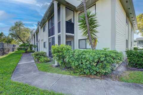 20760 NE 4th Ct, Miami, FL 33179