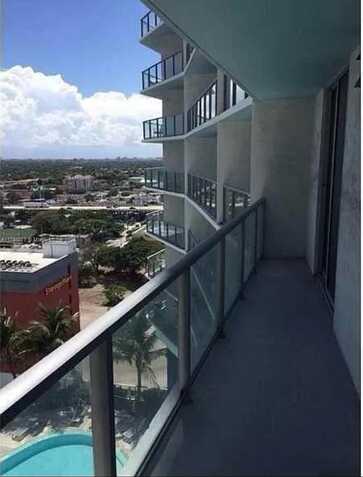 185 SW 7th St, Miami, FL 33130