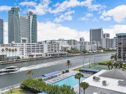600 Parkview Dr, Hallandale Beach, FL 33009