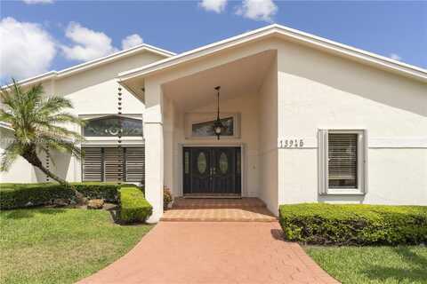 13945 SW 107th Ct, Miami, FL 33176