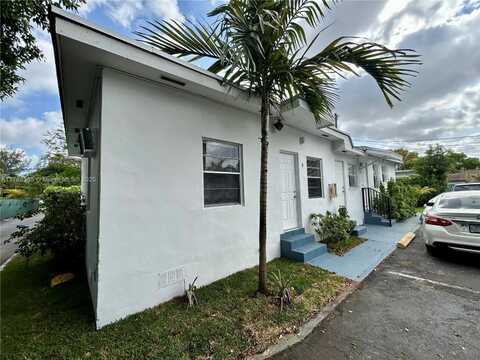 601 NW 90th St, Miami, FL 33150
