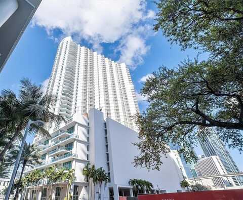 350 S Miami Ave, Miami, FL 33130