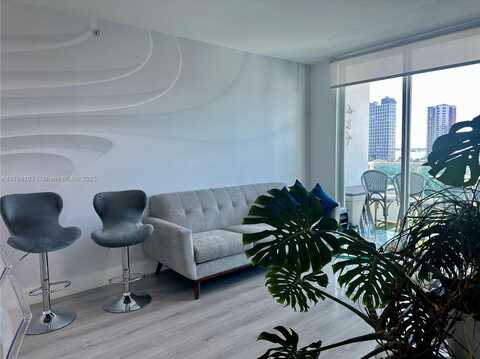 1723 SW 2nd Ave, Miami, FL 33129