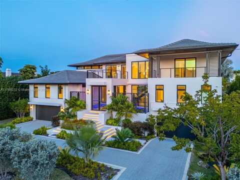 6853 Sunrise Ct, Coral Gables, FL 33133