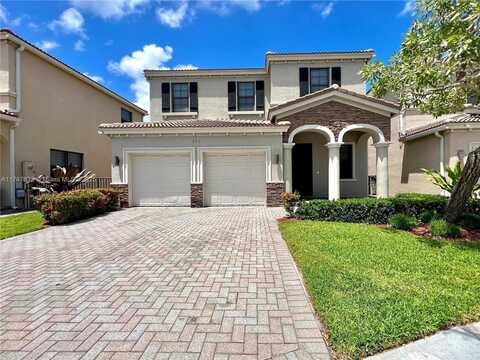 973 NE 193 TER, Miami, FL 33179