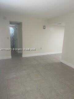 undefined, North Miami Beach, FL 33162