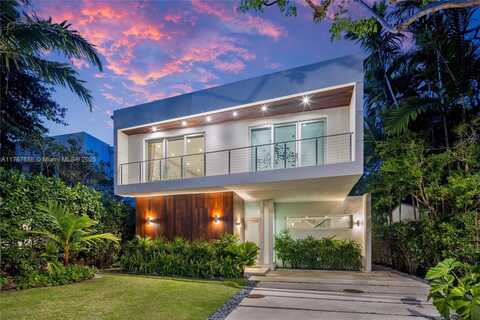 4039 Ventura Ave, Miami, FL 33133