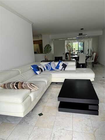 undefined, Aventura, FL 33180