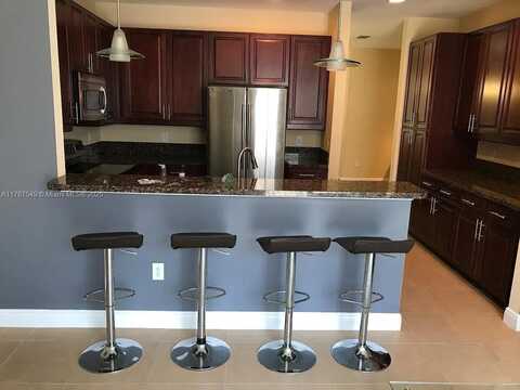 3843 NW 5th Ter, Boca Raton, FL 33431