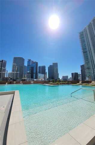 350 S Miami Ave, Miami, FL 33130