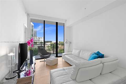 2678 Tigertail Ave, Miami, FL 33133
