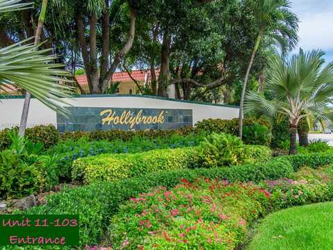 9410 N HOLLYBROOK LAKE DR, Pembroke Pines, FL 33025