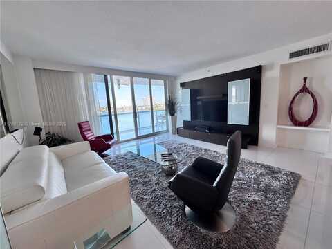 17050 N Bay Rd, Sunny Isles Beach, FL 33160