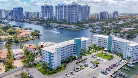 3209 S Ocean Dr, Hallandale Beach, FL 33009