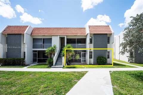 3133 Coral Hills Dr, Coral Springs, FL 33065