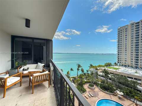 520 Brickell Key Dr, Miami, FL 33131