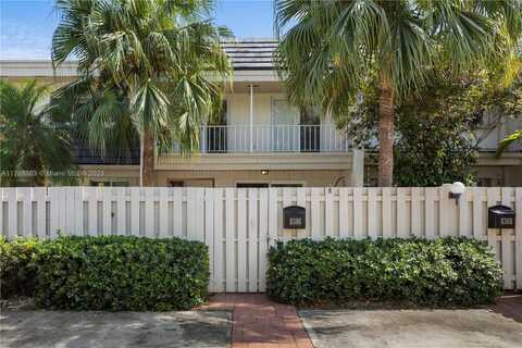 8306 SW 81st Ter, Miami, FL 33143
