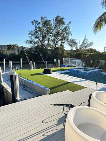 911 NW 7th St, Dania Beach, FL 33004