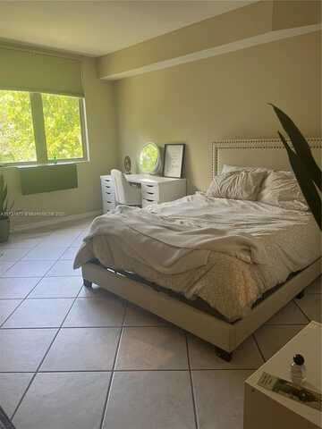 2630 SW 28th St, Miami, FL 33133