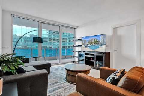 200 Biscayne Boulevard Way, Miami, FL 33131