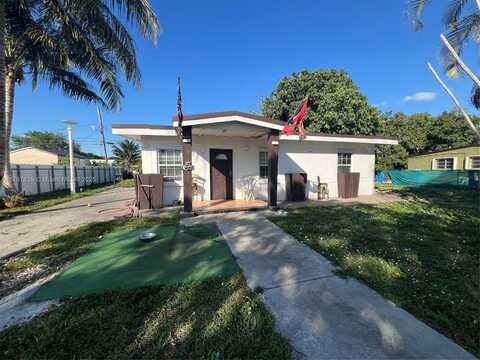 16221 E Bunche Park Dr, Miami Gardens, FL 33054