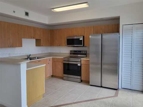 119 SW 6th Ave, Miami, FL 33130