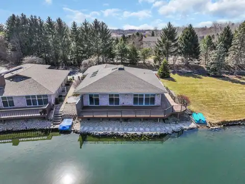 3300 Island Club -, Mount Pleasant, WI 53405