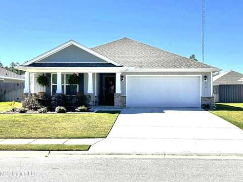 6570 Eastland Circle, Biloxi, MS 39532