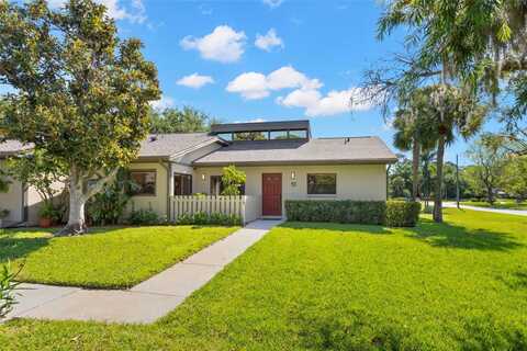10 JAMES COURT, OLDSMAR, FL 34677