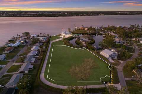 208 22ND STREET CT NE, BRADENTON, FL 34208