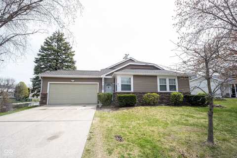 8075 N Cardinal Cove W, Indianapolis, IN 46256