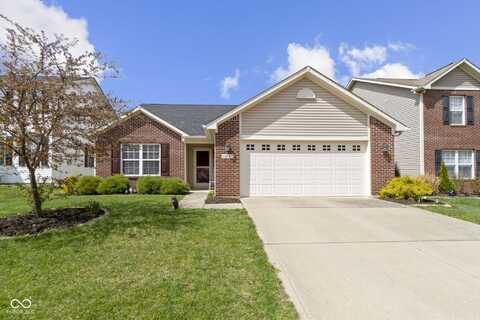 15501 Landsbrook Run E, Noblesville, IN 46060