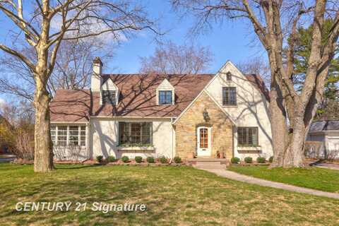 32 W Hannum, Saginaw, MI 48602