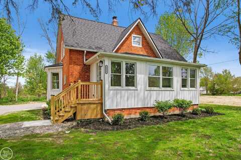 8894 Arnold, Fair Haven, MI 48023
