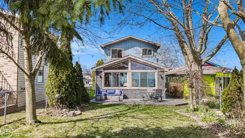 37804 Bakeman, Harrison, MI 48045