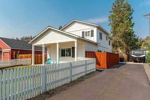 64629 Wood Avenue, Bend, OR 97703