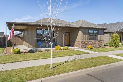 1301 NE Boxcar Drive, Prineville, OR 97754