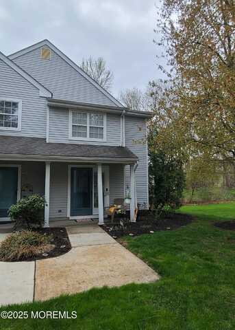 312 Towne Drive, Manalapan, NJ 07726