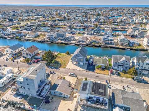 15 W Brig Drive, Little Egg Harbor, NJ 08087