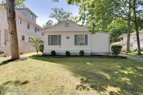 138 Shady Lane Drive, Lakewood, NJ 08701