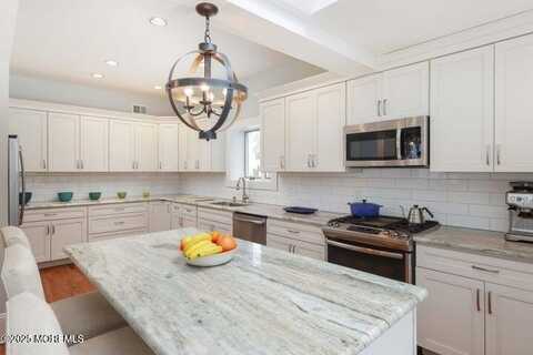 59 Peters Place, Red Bank, NJ 07701