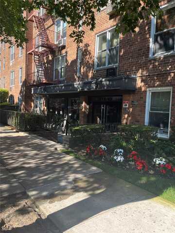68-15 Selfridge Street, Forest Hills, NY 11375