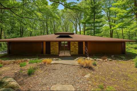 5 Laura Lane, Pomona, NY 10970
